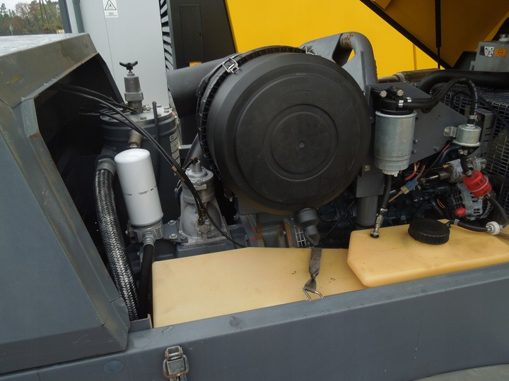 ATLAS COPCO XAS137 - Zračni kompresor: slika 2 ATLAS COPCO XAS137 - Zračni kompresor: slika 2