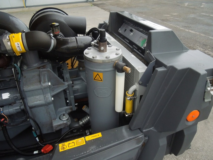 ATLAS COPCO XAS97 - Zračni kompresor: slika 2 ATLAS COPCO XAS97 - Zračni kompresor: slika 2