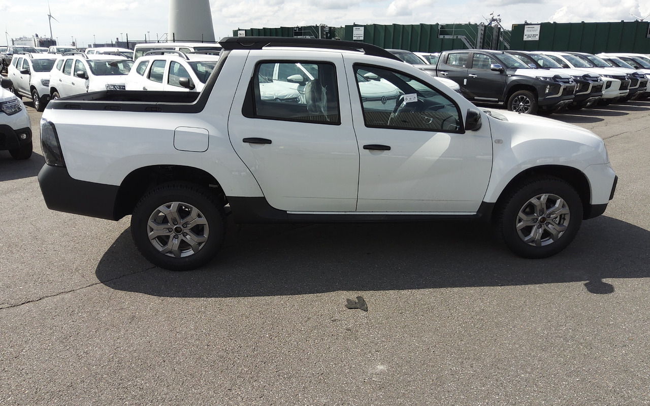 Nov Poltovornjak Renault Oroch Pick-up 4x2 1.6L Petrol Manual new model: slika 7 Nov Poltovornjak Renault Oroch Pick-up 4x2 1.6L Petrol Manual new model: slika 7