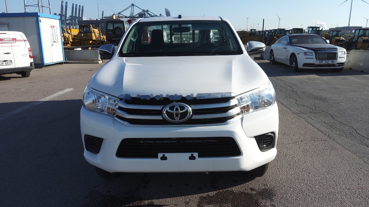 Poltovornjak Toyota Hilux / Revo Pick-up single Cab pack security 2.4L Turbo Diesel Manual: slika 7