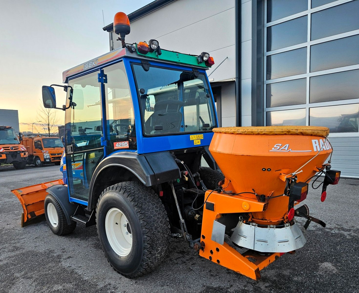 Iseki TH4295 AHL 4x4 Hydro Winterdienst - Traktor: slika 3 Iseki TH4295 AHL 4x4 Hydro Winterdienst - Traktor: slika 3