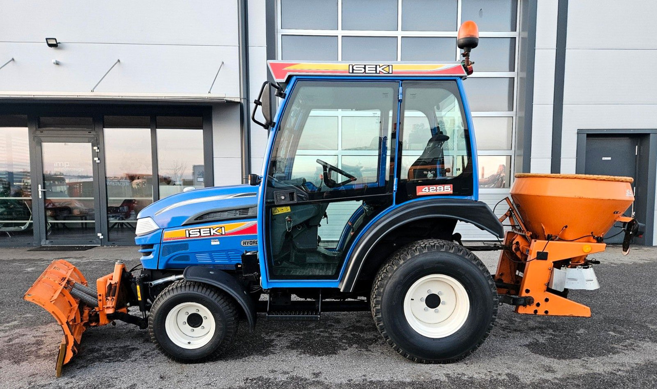 Iseki TH4295 AHL 4x4 Hydro Winterdienst - Traktor: slika 2 Iseki TH4295 AHL 4x4 Hydro Winterdienst - Traktor: slika 2