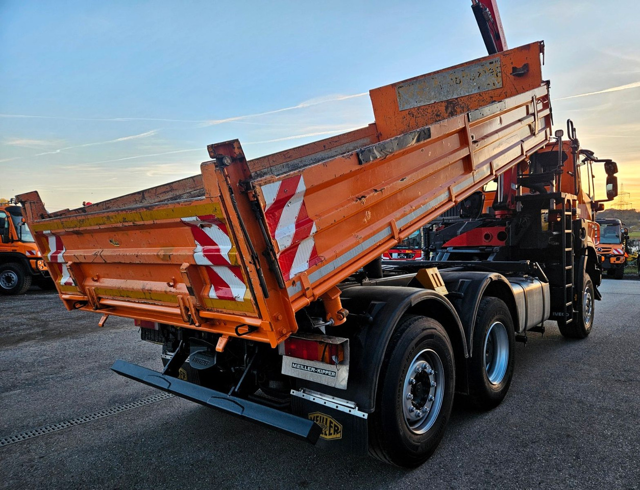 Iveco Trakker 410 6x4-4 EEV Palfinger PK12502 Funk - Tovornjak prekucnik, Tovornjak z dvigalom: slika 4 Iveco Trakker 410 6x4-4 EEV Palfinger PK12502 Funk - Tovornjak prekucnik, Tovornjak z dvigalom: slika 4