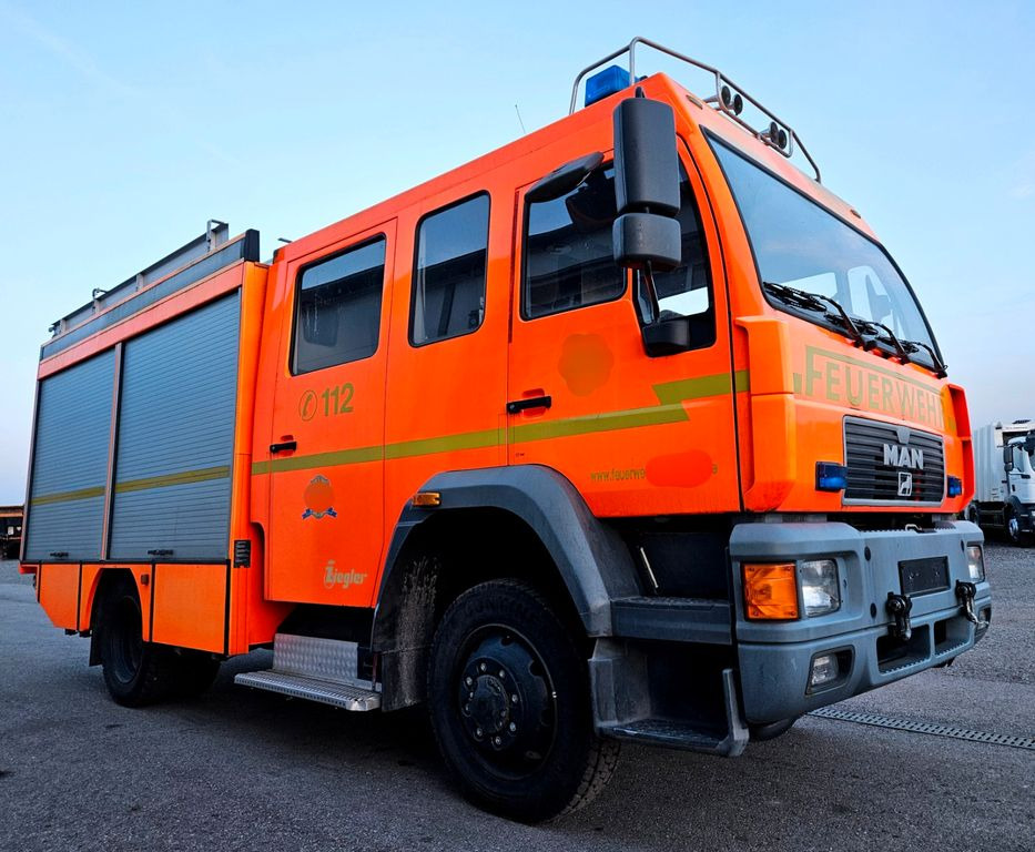MAN 14.224 L80 4x4 Feuerwehr LF16 Ziegler - Gasilsko vozilo: slika 4 MAN 14.224 L80 4x4 Feuerwehr LF16 Ziegler - Gasilsko vozilo: slika 4