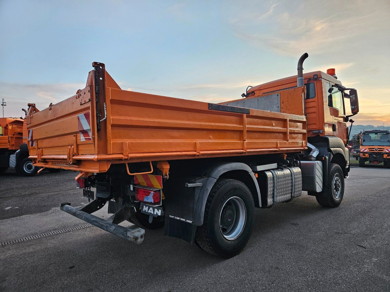 MAN TGS 18.360 4x4 BL Euro5 Meiller - Tovornjak prekucnik: slika 3 MAN TGS 18.360 4x4 BL Euro5 Meiller - Tovornjak prekucnik: slika 3