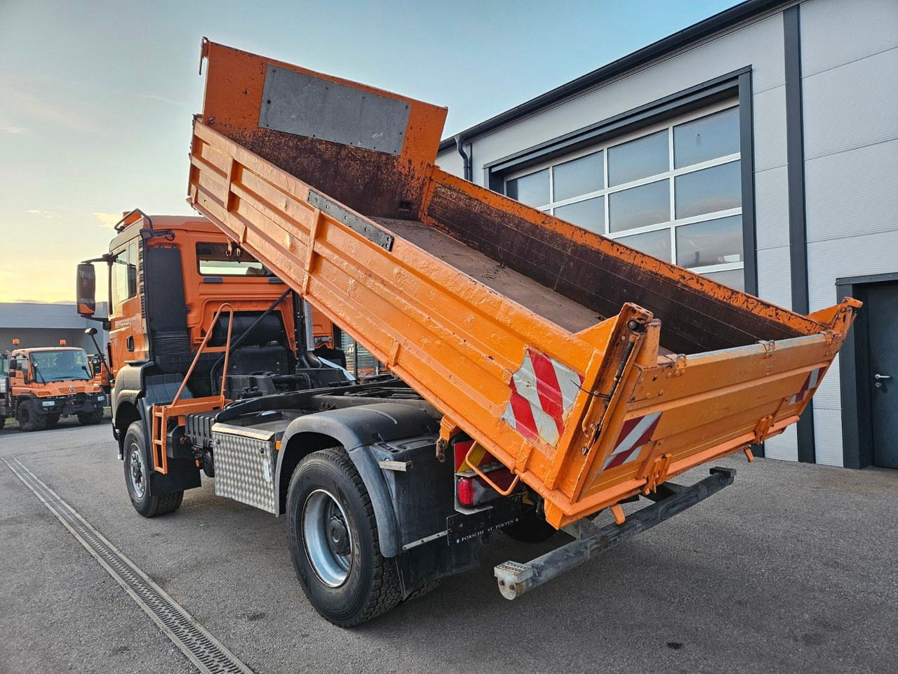 MAN TGS 18.360 4x4 BL Euro5 Meiller - Tovornjak prekucnik: slika 3 MAN TGS 18.360 4x4 BL Euro5 Meiller - Tovornjak prekucnik: slika 3