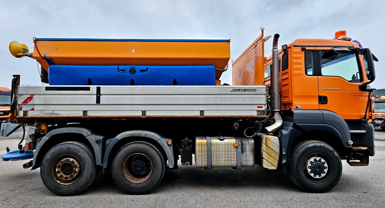 MAN TGS 28.400 6x4-4 BL Winterdienst Schmidt Euro5 - Tovornjak prekucnik: slika 2 MAN TGS 28.400 6x4-4 BL Winterdienst Schmidt Euro5 - Tovornjak prekucnik: slika 2