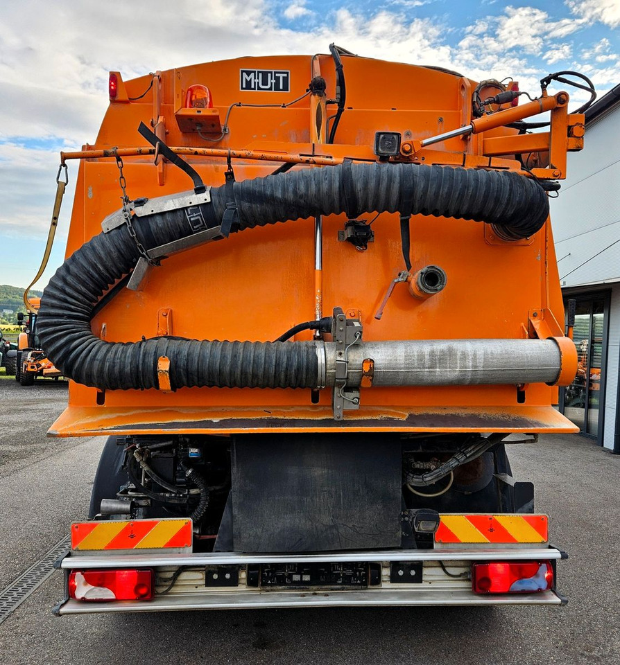 Scania P280 Euro5 MUT 7m3 Hydrostat - Vozilo za pometanje: slika 4 Scania P280 Euro5 MUT 7m3 Hydrostat - Vozilo za pometanje: slika 4