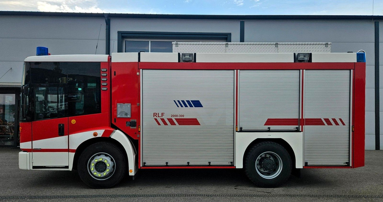 Mercedes-Benz 1829 Feuerwehr Ziegler RLF 2000/300 TLF Winde - Tovornjak: slika 2 Mercedes-Benz 1829 Feuerwehr Ziegler RLF 2000/300 TLF Winde - Tovornjak: slika 2