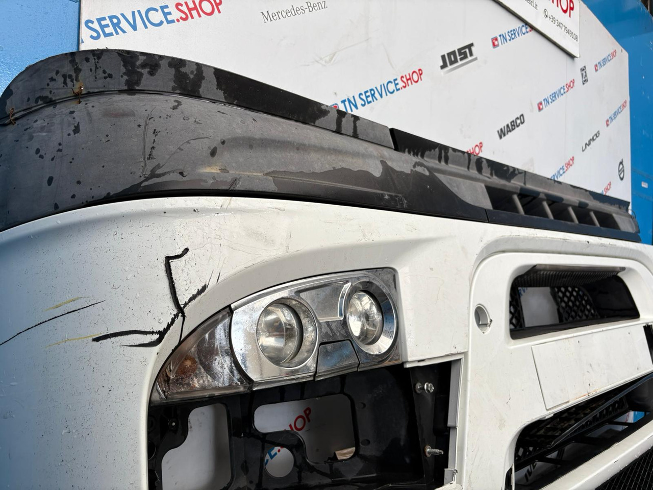 Paraurti Anteriore Iveco 5801258838 - Odbijač za Tovornjak: slika 4 Paraurti Anteriore Iveco 5801258838 - Odbijač za Tovornjak: slika 4