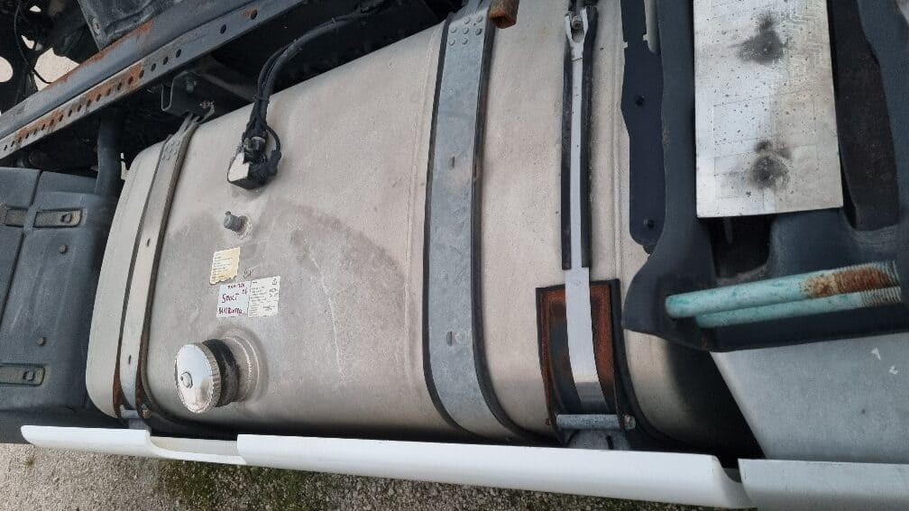 MAN TGX E6 pezzi di ricambio - Rezervni deli za Tovornjak: slika 1 MAN TGX E6 pezzi di ricambio - Rezervni deli za Tovornjak: slika 1