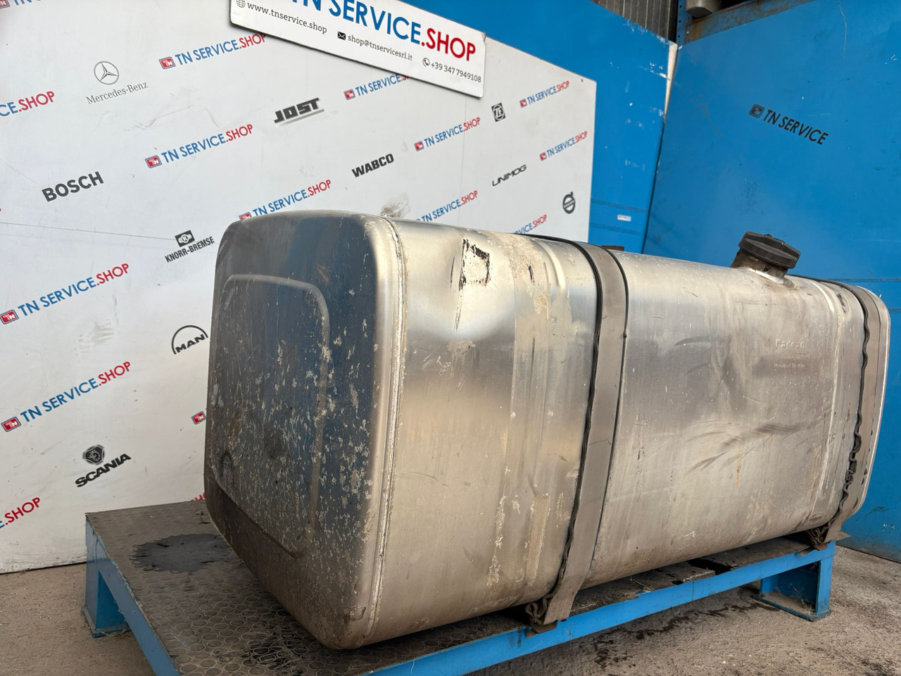 Serbatoio gasolio Iveco - Rezervoar za gorivo za Dostavno vozilo: slika 3 Serbatoio gasolio Iveco - Rezervoar za gorivo za Dostavno vozilo: slika 3