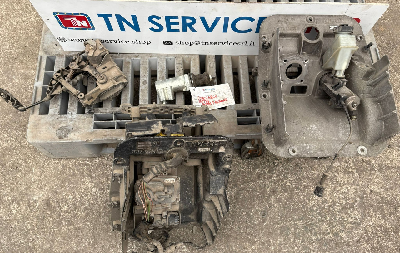 Supporto pedale Frizione IVECO - Pedal za Tovornjak: slika 1 Supporto pedale Frizione IVECO - Pedal za Tovornjak: slika 1