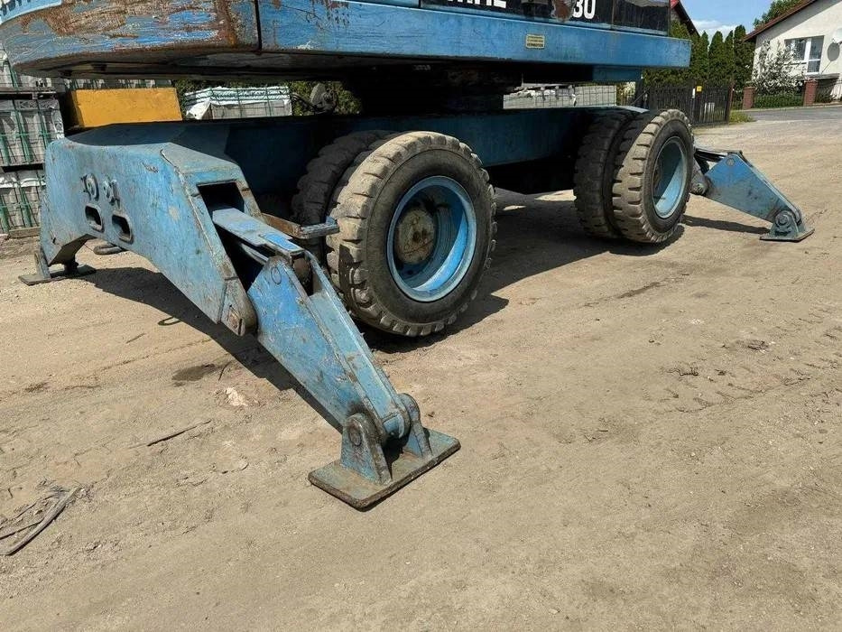 Koparka przeładunkowa Fuchs MHL 330  - Bager za prekladanje primarnih/ Sekundarnih surovin: slika 4 Koparka przeładunkowa Fuchs MHL 330  - Bager za prekladanje primarnih/ Sekundarnih surovin: slika 4