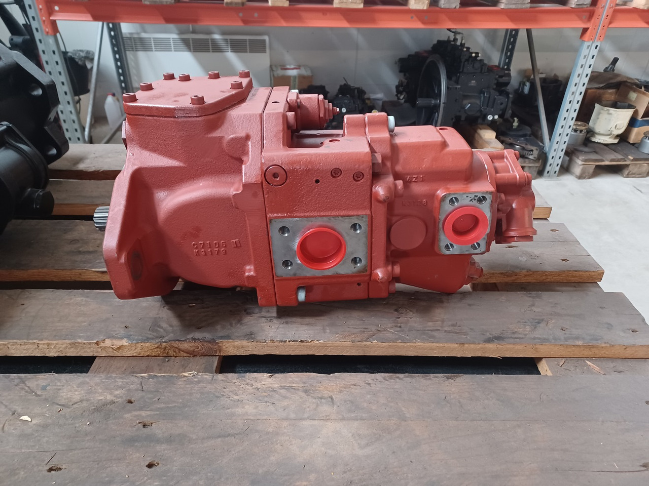 Kawasaki Heavy Industries K7SP36/K7V28-11VR-922A/25 - Hidravlična črpalka za Bager goseničar: slika 1 Kawasaki Heavy Industries K7SP36/K7V28-11VR-922A/25 - Hidravlična črpalka za Bager goseničar: slika 1
