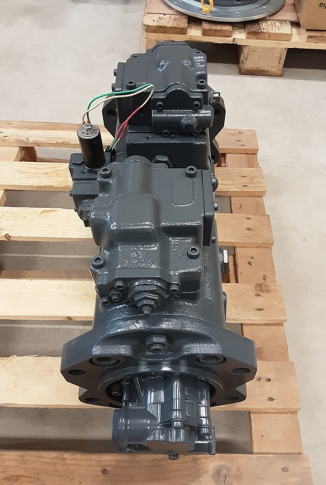 Kawasaki K5V140DT-151R-9N29-HV - Hidravlična črpalka za Bager goseničar: slika 2 Kawasaki K5V140DT-151R-9N29-HV - Hidravlična črpalka za Bager goseničar: slika 2