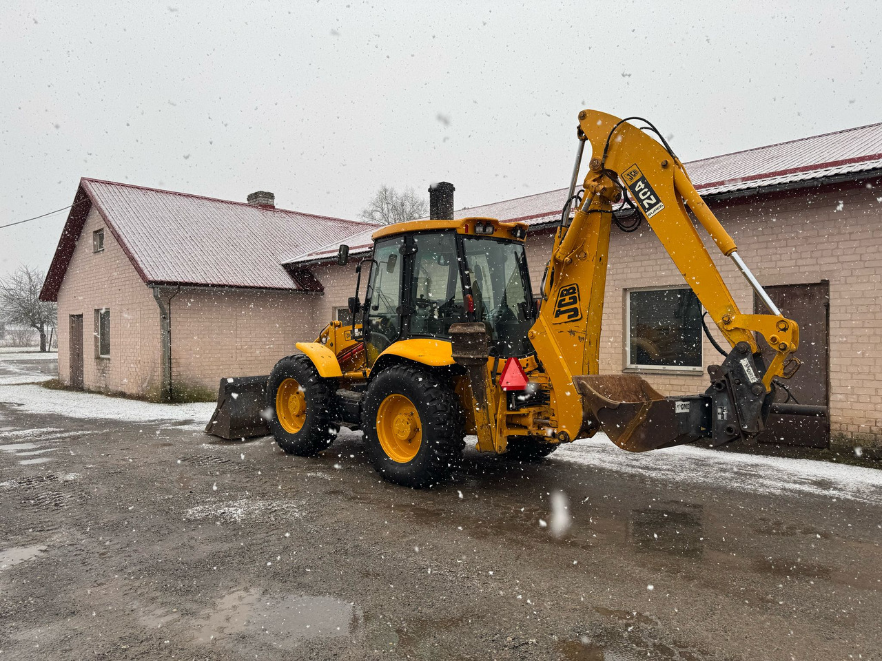 JCB 4CN - Bager nakladalec: slika 3 JCB 4CN - Bager nakladalec: slika 3