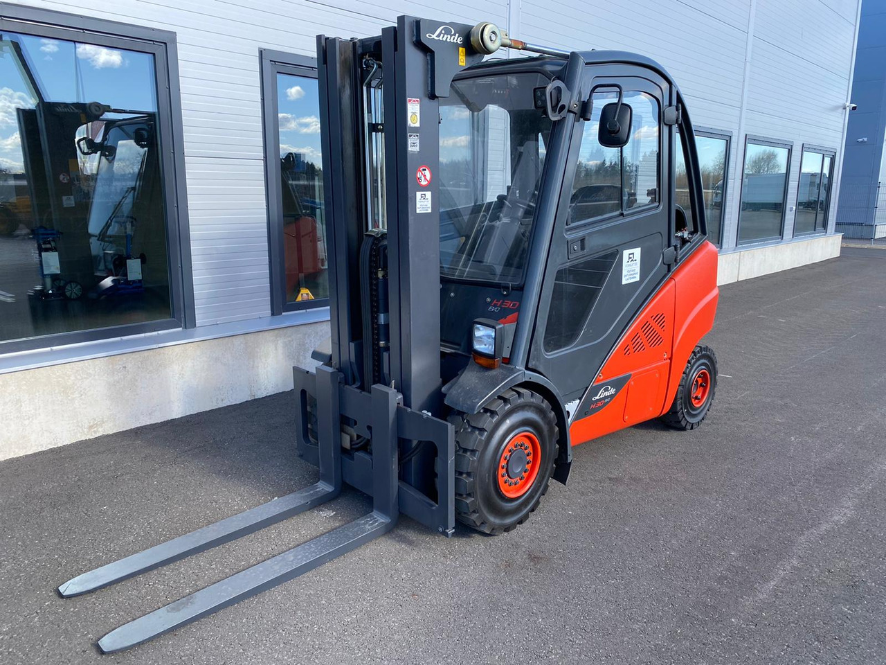 Linde H30T-02 EVO - Plinski viličar: slika 1 Linde H30T-02 EVO - Plinski viličar: slika 1