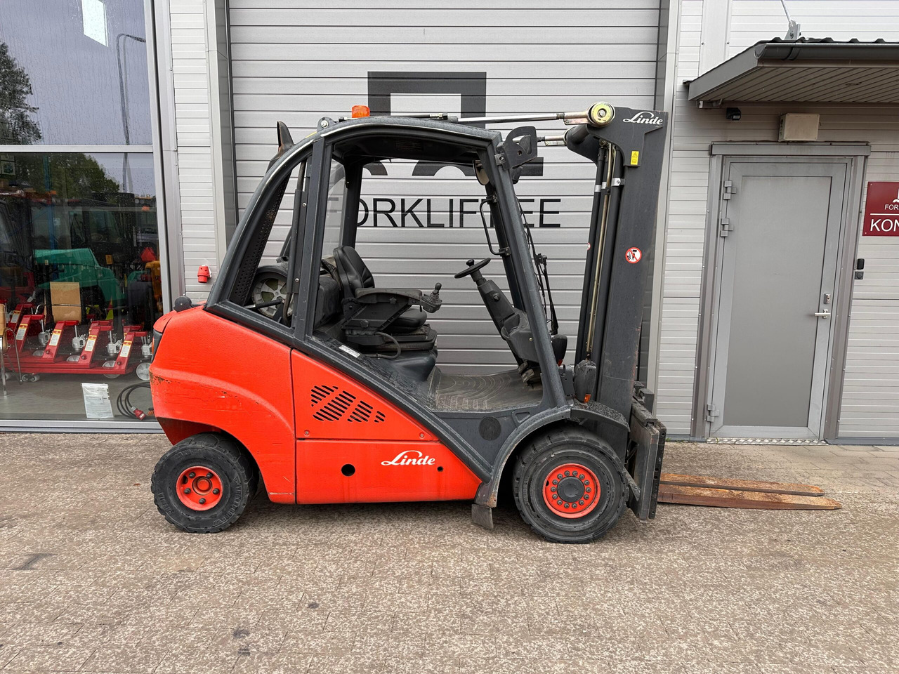 Linde H35T - Plinski viličar: slika 5 Linde H35T - Plinski viličar: slika 5
