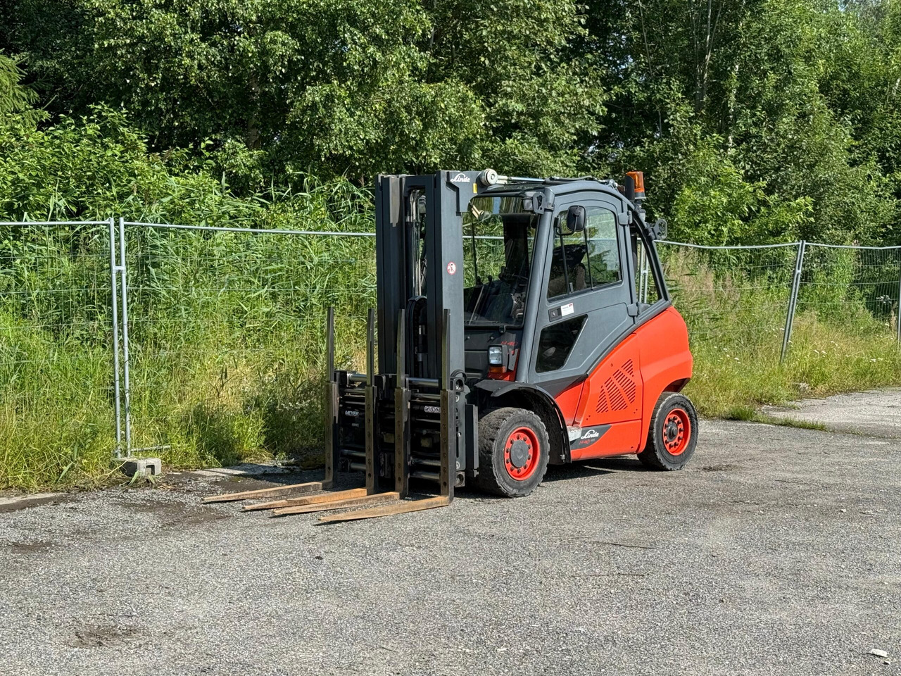 Linde H40D-02 - Diesel viličar: slika 1 Linde H40D-02 - Diesel viličar: slika 1