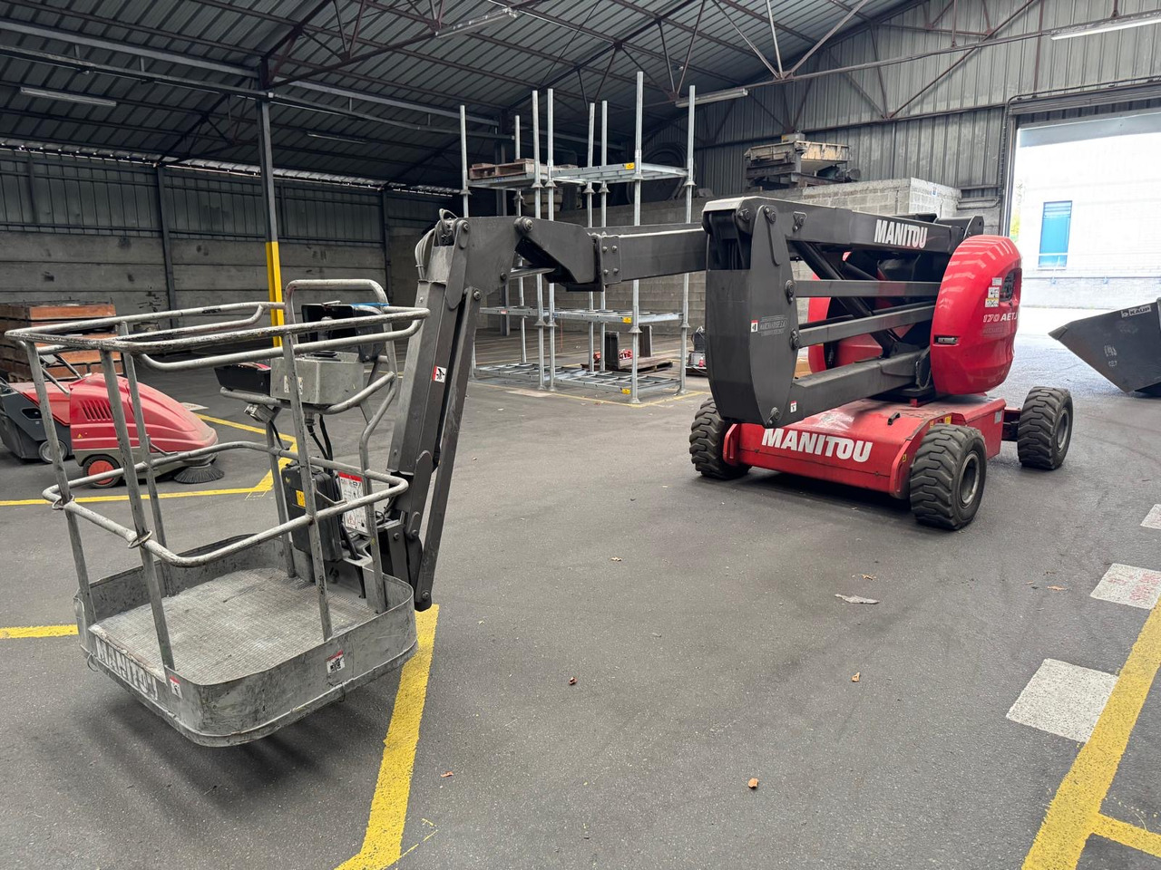 MANITOU AETJ 170 - Zglobna dvižna ploščad: slika 2 MANITOU AETJ 170 - Zglobna dvižna ploščad: slika 2