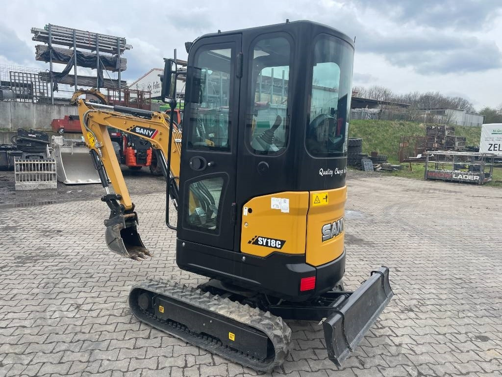 Sany SY 18 C - Mini bager: slika 1 Sany SY 18 C - Mini bager: slika 1