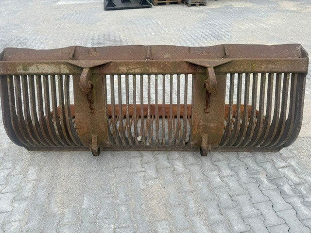 Volvo Puinriek 2700mm Breed L60 L70 L90 L110 - Sortirna žlica: slika 2 Volvo Puinriek 2700mm Breed L60 L70 L90 L110 - Sortirna žlica: slika 2