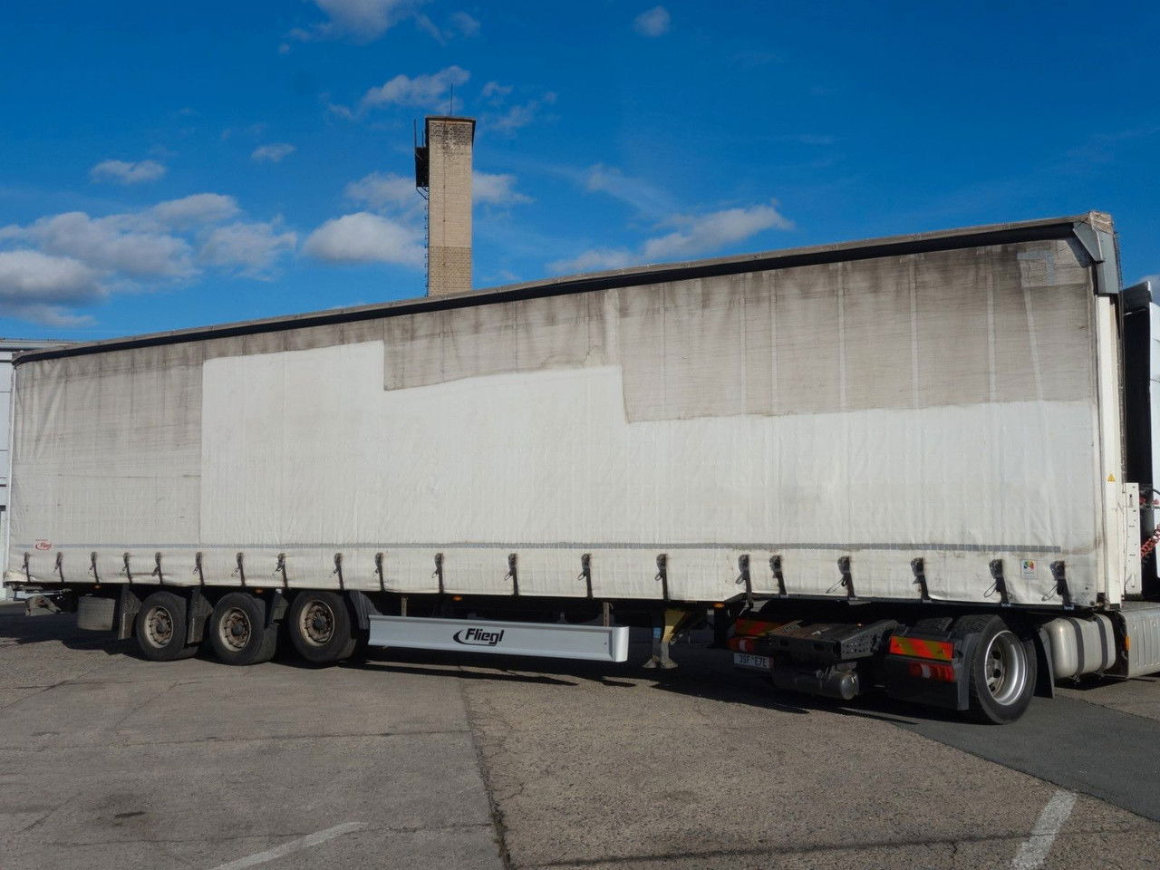 Fliegl SDS 01 Mega , 1xLichtachse - Polprikolica s ponjavo: slika 5 Fliegl SDS 01 Mega , 1xLichtachse - Polprikolica s ponjavo: slika 5