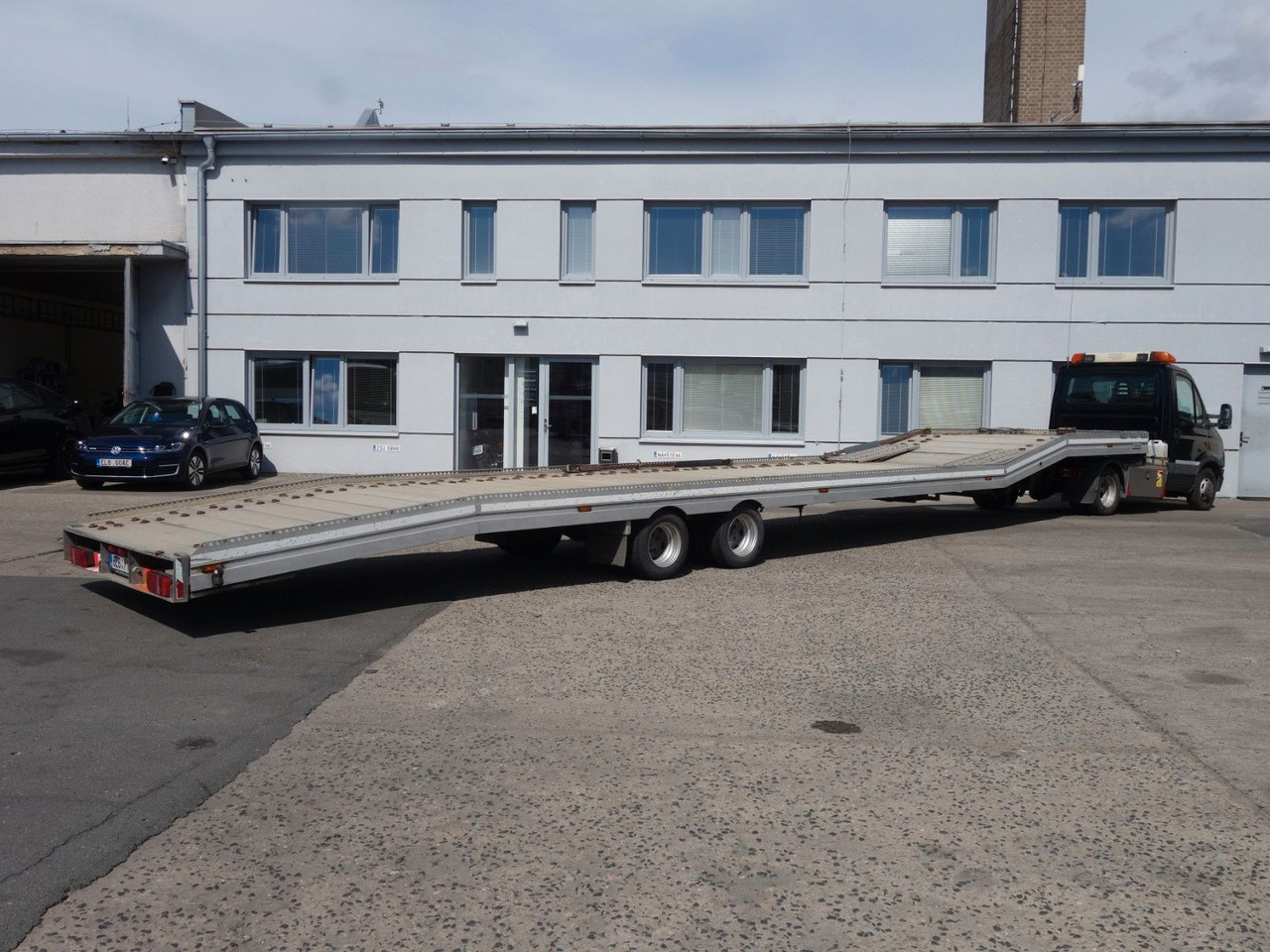 Iveco Daily 35C17 mit Anhänger für 3 PKW - Tovornjak avtotransporter: slika 5 Iveco Daily 35C17 mit Anhänger für 3 PKW - Tovornjak avtotransporter: slika 5