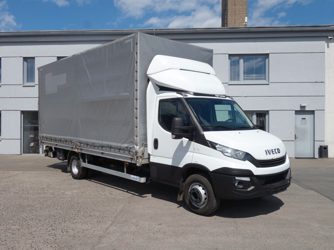 Iveco Daily 70C18 mit LBW - Dostavno vozilo s ponjavo: slika 2 Iveco Daily 70C18 mit LBW - Dostavno vozilo s ponjavo: slika 2