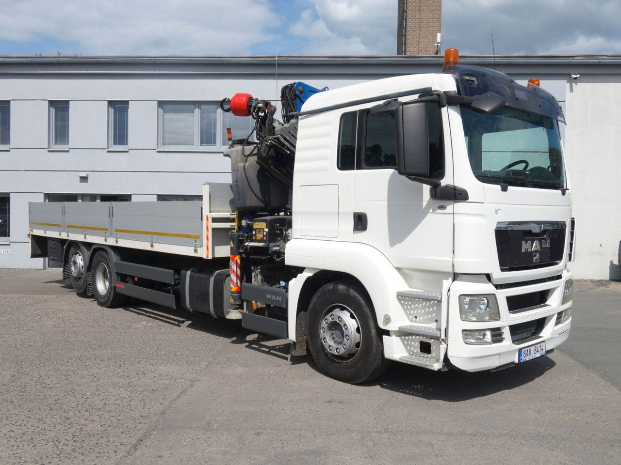 MAN TGS 26.360 FG 6x2 mit Fassi F210C - Tovornjak z dvigalom: slika 3 MAN TGS 26.360 FG 6x2 mit Fassi F210C - Tovornjak z dvigalom: slika 3