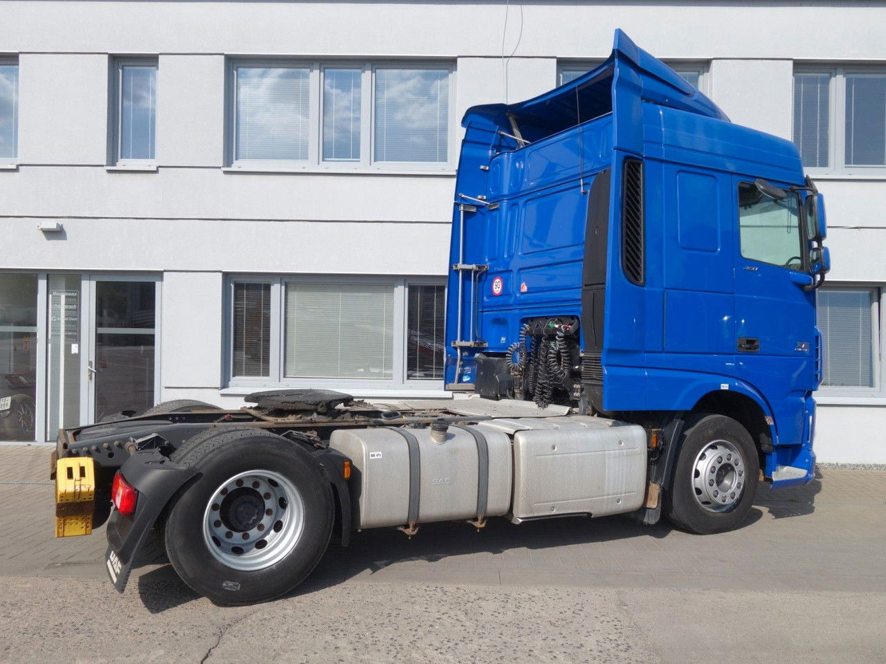 DAF XF 460 SC ST, Xenon, Standklima, 3 Stk. - Vlačilec: slika 5 DAF XF 460 SC ST, Xenon, Standklima, 3 Stk. - Vlačilec: slika 5