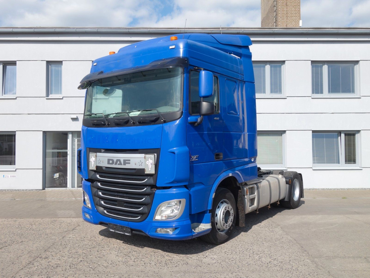 DAF XF 460 SC Standard - Vlačilec: slika 1 DAF XF 460 SC Standard - Vlačilec: slika 1