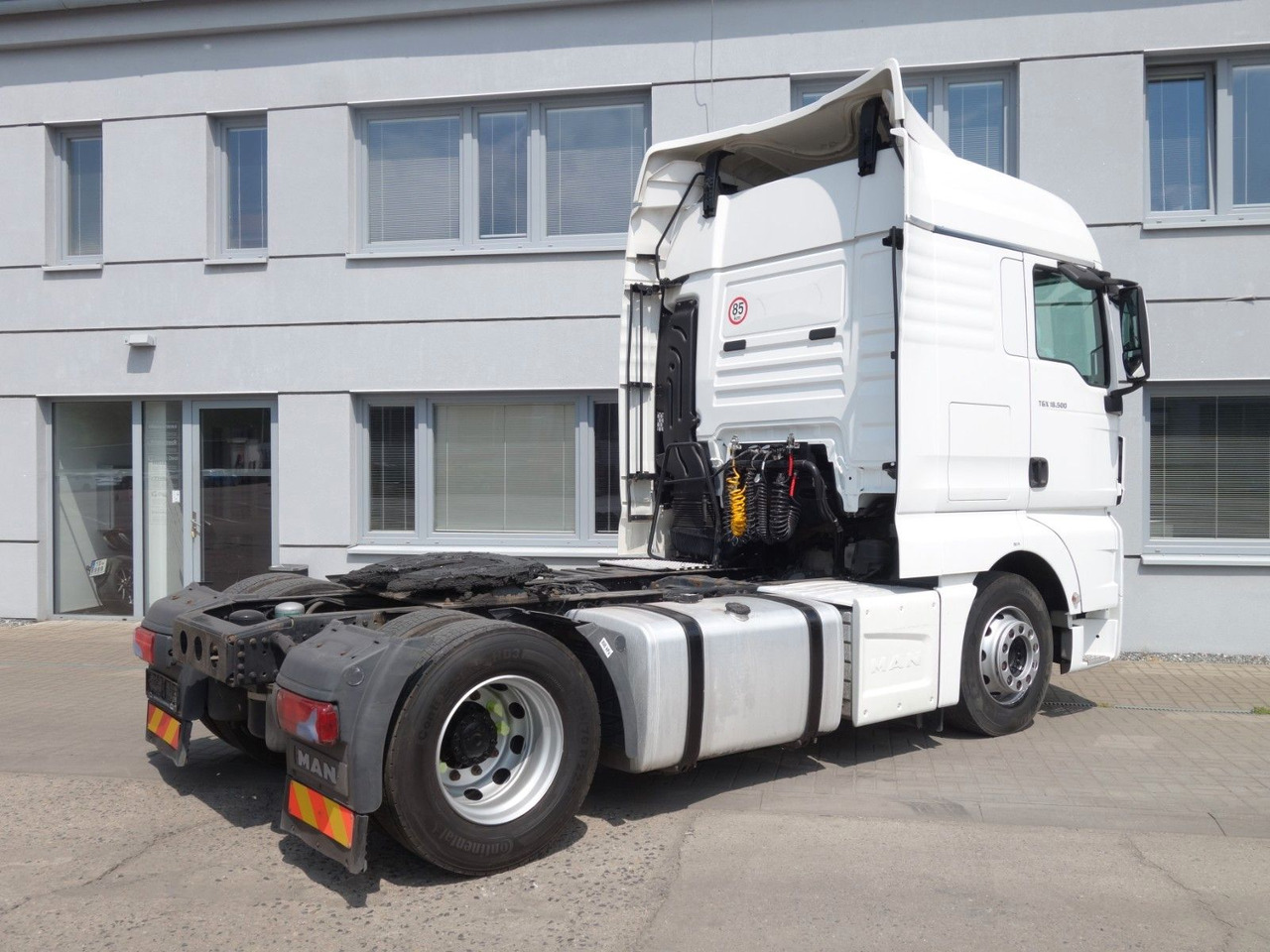 MAN TGX 18.500 XLX E6 Sandard - Vlačilec: slika 5 MAN TGX 18.500 XLX E6 Sandard - Vlačilec: slika 5