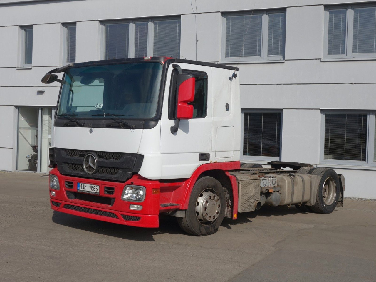 Mercedes-Benz Actros 1844 LSNRL MP3, fur EuroLohr, Retarder - Vlačilec: slika 1 Mercedes-Benz Actros 1844 LSNRL MP3, fur EuroLohr, Retarder - Vlačilec: slika 1