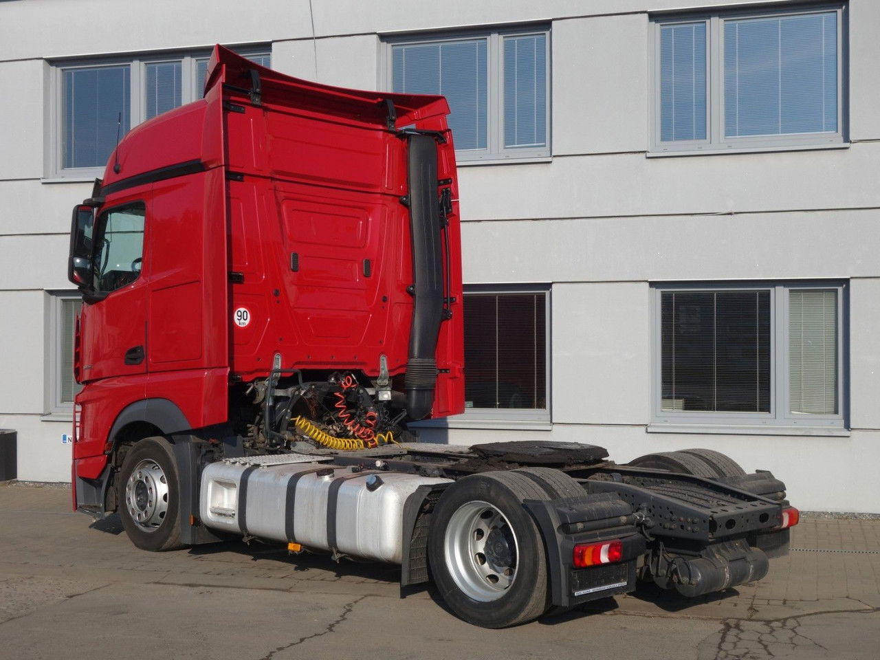 Mercedes-Benz Actros 1845 Lsnrl, Lowdeck, Standklima - Vlačilec: slika 4 Mercedes-Benz Actros 1845 Lsnrl, Lowdeck, Standklima - Vlačilec: slika 4