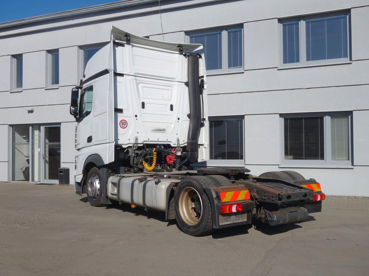 Mercedes-Benz Actros 1848 Lsnrl Giga Space, Xenon, Navi - Vlačilec: slika 3 Mercedes-Benz Actros 1848 Lsnrl Giga Space, Xenon, Navi - Vlačilec: slika 3