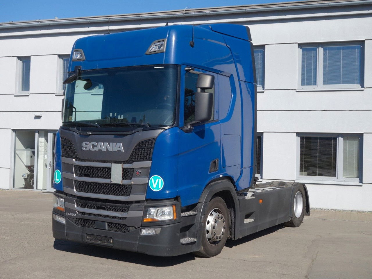 Scania R450 Standard, Retarder, Full service - Vlačilec: slika 1 Scania R450 Standard, Retarder, Full service - Vlačilec: slika 1
