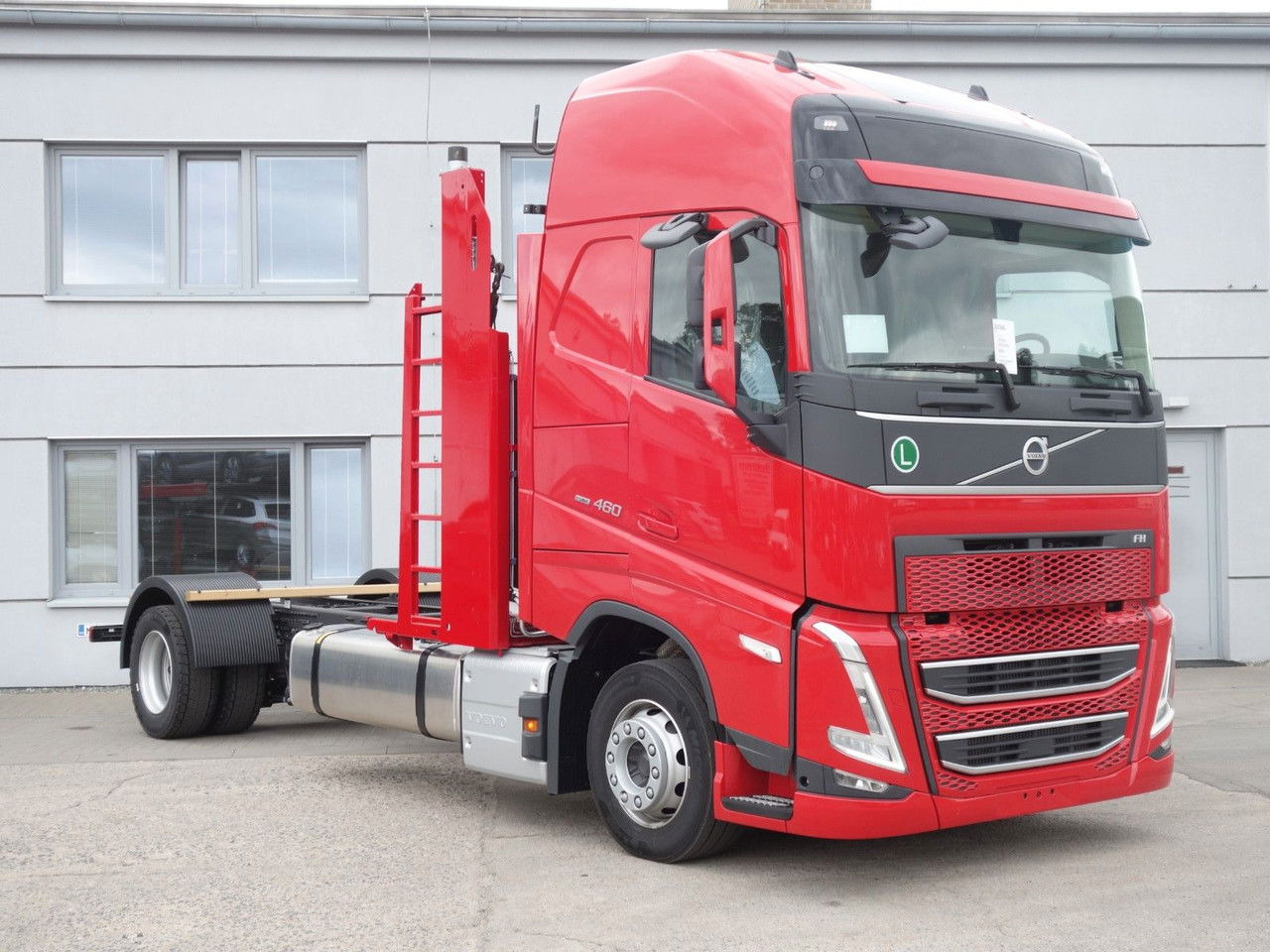 Volvo FH 13 XL 460 TC Neue fur Kassbohrer - Tovornjak avtotransporter: slika 2 Volvo FH 13 XL 460 TC Neue fur Kassbohrer - Tovornjak avtotransporter: slika 2