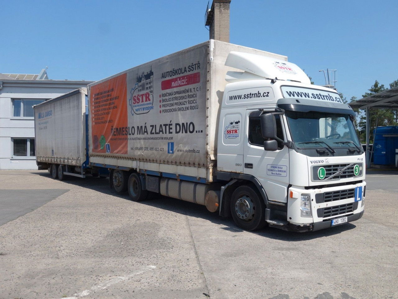 Volvo FM 380 6x2 + Panav Anhänger - Tovornjak s ponjavo: slika 3 Volvo FM 380 6x2 + Panav Anhänger - Tovornjak s ponjavo: slika 3