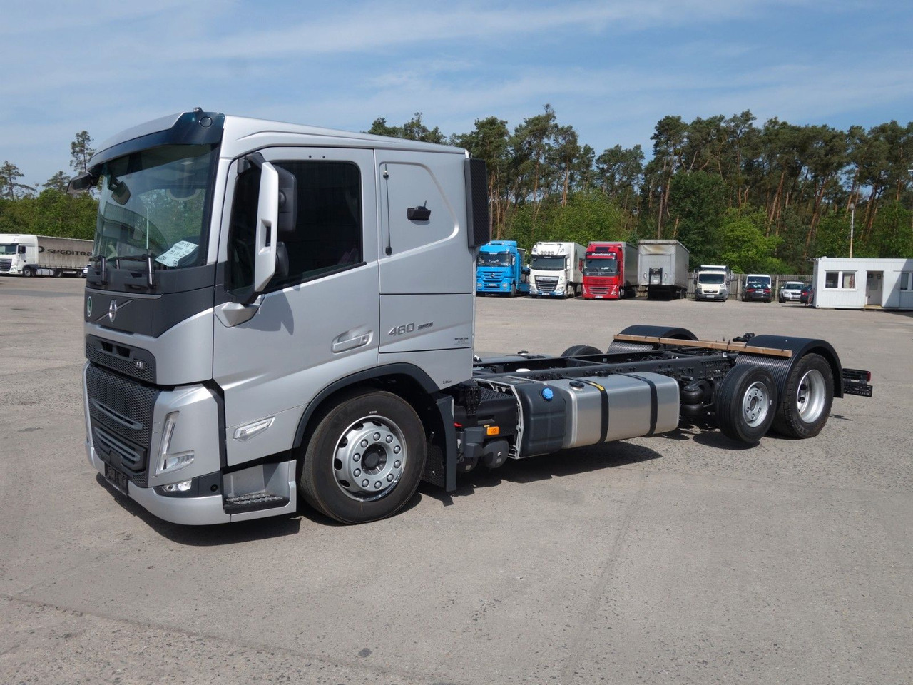 Volvo FM13 460 6x2 Neue RTO , Kassbohrer, Rolfo, Rimo - Tovornjak-šasija: slika 2 Volvo FM13 460 6x2 Neue RTO , Kassbohrer, Rolfo, Rimo - Tovornjak-šasija: slika 2