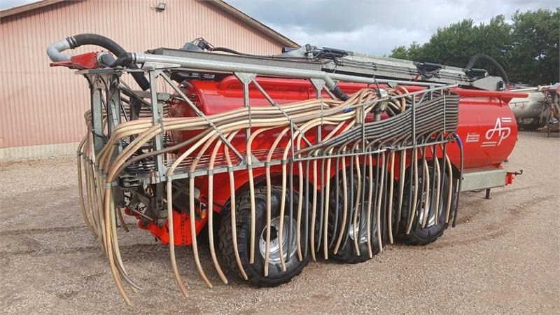 AP GV 25 m. 24 slangbom - Cisterna za gnojevko: slika 3 AP GV 25 m. 24 slangbom - Cisterna za gnojevko: slika 3