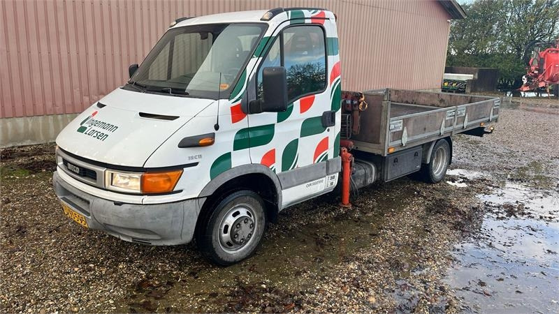 Iveco 35C11 - Dostavno vozilo s kesonom: slika 1 Iveco 35C11 - Dostavno vozilo s kesonom: slika 1