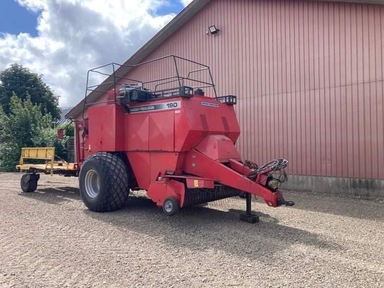 Massey Ferguson LB190 Fieldstar *** m. parkland ballevogn *** - Balirka za kvadratne bale: slika 2 Massey Ferguson LB190 Fieldstar *** m. parkland ballevogn *** - Balirka za kvadratne bale: slika 2