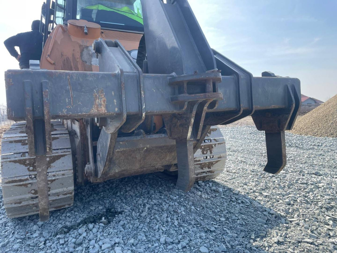 CASE - Buldožer: slika 5 CASE - Buldožer: slika 5