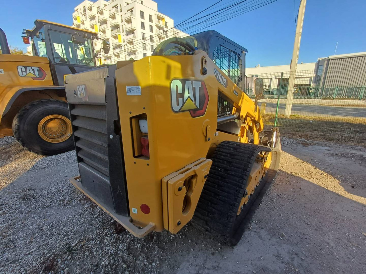 CAT 279D3 - Kompaktni nakladalnik na gosenicah: slika 3 CAT 279D3 - Kompaktni nakladalnik na gosenicah: slika 3