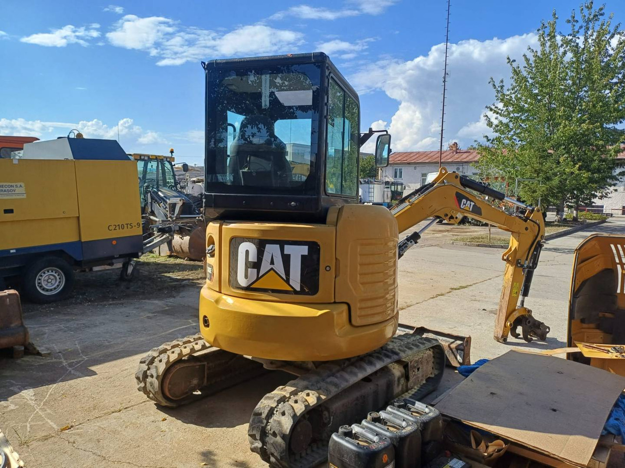 CAT 303ECR - Bager goseničar: slika 3 CAT 303ECR - Bager goseničar: slika 3