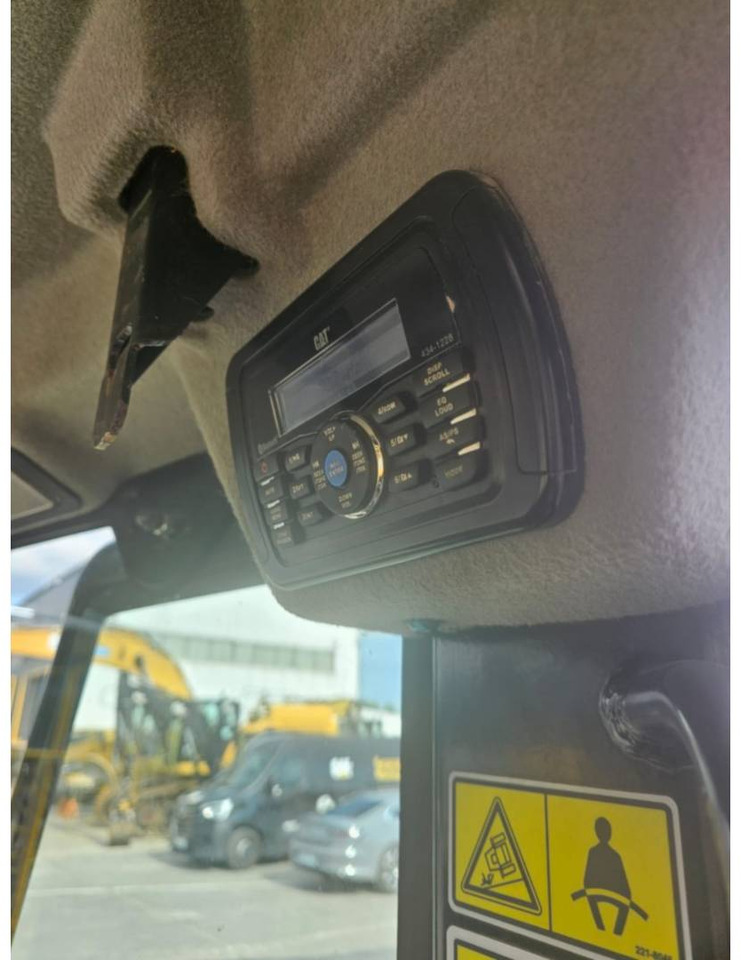 Bager goseničar CAT 305.5E2CR: slika 11