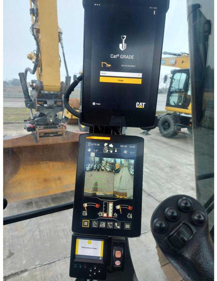 CAT 323 - Bager goseničar: slika 5 CAT 323 - Bager goseničar: slika 5