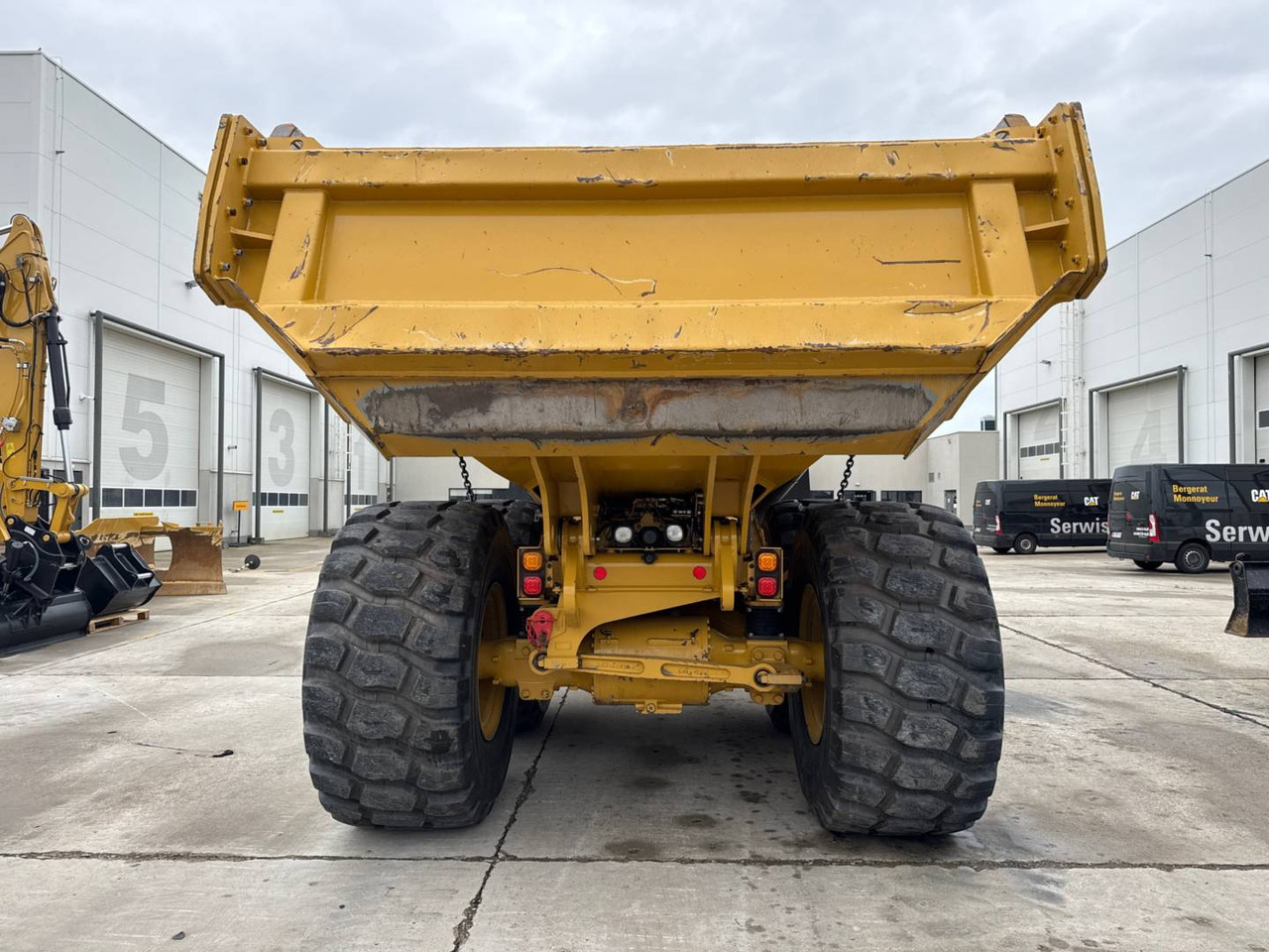 Zglobni demper CAT 730: slika 10 Zglobni demper CAT 730: slika 10